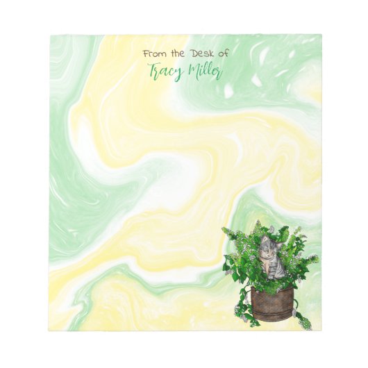 Personalisiertes Niedliches Kitten in Catnip Notizblock (Vorderseite)