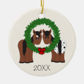 Personalisiertes Niedliches Pferd Weihnachtskranz Keramik Ornament (Vorne)