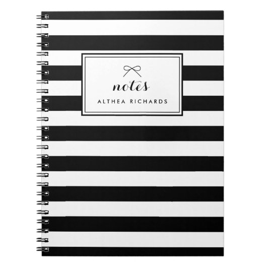 Personalisiertes Notebook mit schwarzen und weißen Notizblock (Vorderseite)