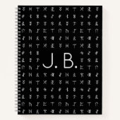 Personalisiertes Notizbuch mit Monogramm und Runen (Vorderseite)