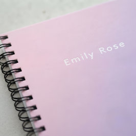 Personalisiertes Notizbuch mit Namen Rosa Lila Notizblock