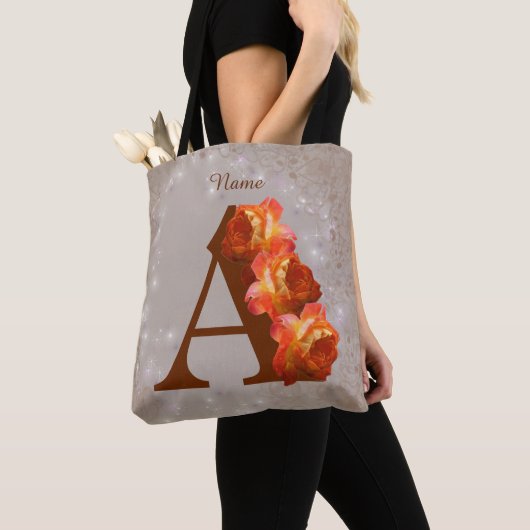 Personalisiertes Orangeroses Monogramm Initiale A Tasche (Von Nahem)