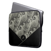 Personalisiertes Paisley-Muster mit Monogramm Laptopschutzhülle (Vorderseite Links)