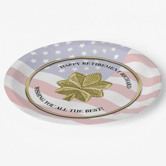 Personalisiertes Party für das Militärruhestand Pappteller (Schrägansicht)