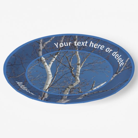 Personalisiertes Party mit Birkenbäumen Pappteller (Schrägansicht)