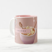 Personalisiertes Pastel Apple Zimtmuster Zweifarbige Tasse (Vorderseite Links)