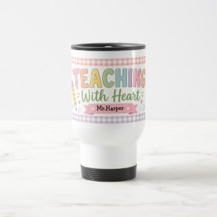 Personalisiertes Pastell-Gingham 'Lehren mit Herz' Reisebecher