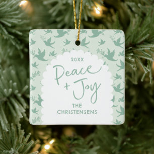 Personalisiertes Pastellgrün Frieden + Freude Keramikornament