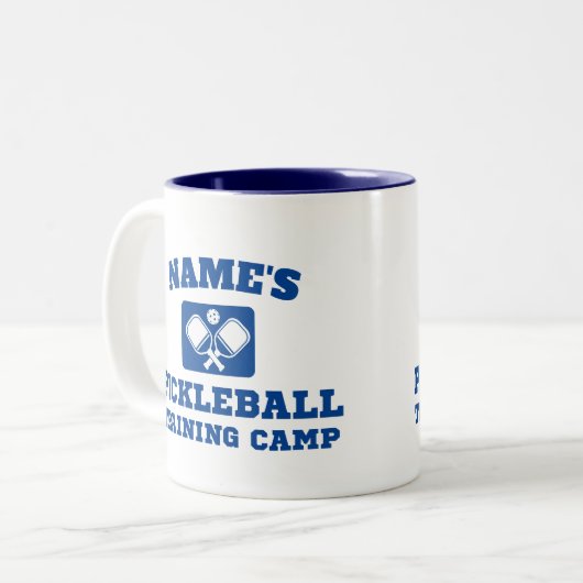 Personalisiertes Pickleball-Trainingslager Zweifarbige Tasse (Vorderseite Links)