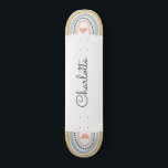 Personalisiertes Rainbow-Skateboard Skateboard<br><div class="desc">Ein skurriler personalisierter Boho Stil,  mädchenhaft rosa Senf boho Stil Regenbogen auf jedem Ende der Skateboard,  mit einem kleinen rosa Herz in der Mitte.</div>