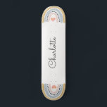 Personalisiertes Rainbow-Skateboard Skateboard<br><div class="desc">Ein skurriler personalisierter Boho Stil,  mädchenhaft rosa Senf boho Stil Regenbogen auf jedem Ende der Skateboard,  mit einem kleinen rosa Herz in der Mitte.</div>