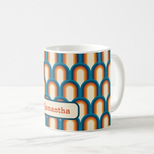 Personalisiertes Retro Arch Rainbow-Muster Kaffeetasse (VorderseiteRechts)