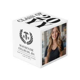 Personalisiertes RN Nursing School Abschluss Foto Würfel