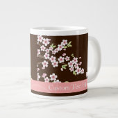 Personalisiertes Rosa/Brauner Dogwood Blossom Jumbo-Tasse (Vorderseite Rechts)