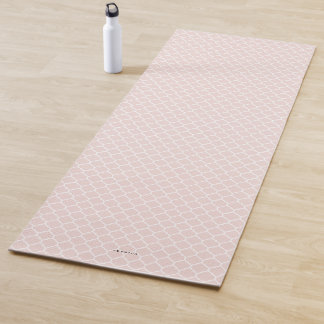 Personalisiertes rosa Quatrefolienmuster Yogamatte