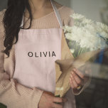 Personalisiertes Rosa und Name Monogramm | Elegant Schürze<br><div class="desc">Kochen, backen oder grillen im Stil dieser eleganten personalisierten Schürze! Diese Schürze ist sowohl praktisch als auch modern und bietet ein elegantes pastellrosa Design mit individualisierbarem Monogramm und Namen. Es ist perfekt für Zuhause-Koch, Bäcker oder Grillmeister geeignet und bietet eine komplette Abdeckung und verstellbare Gurte für eine komfortable Passform. Ob...</div>