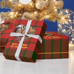 Personalisiertes Rot Grün Tartan Weihnachtsfoto Geschenkpapier