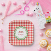 Personalisiertes rotes Gingham mit wellenförmigem Pappteller (Party)
