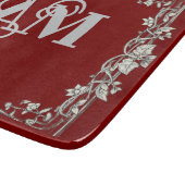 Personalisiertes rotes und silbernes monogrammiert schneidebrett (Ecke)