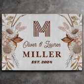 Personalisiertes rustikales Boho Floral Monogram Schneidebrett
