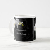 Personalisiertes Schwarz-Weiß-Orchid-Design Kaffeetasse (Vorderseite Links)