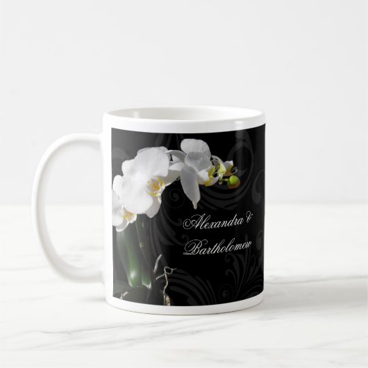 Personalisiertes Schwarz-Weiß-Orchid-Design Kaffeetasse (Links)