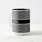 Personalisiertes Schwarz-Weiß-Retro-Muster Zweifarbige Tasse (Vorderseite Links)