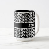Personalisiertes Schwarz-Weiß-Retro-Muster Zweifarbige Tasse (VorderseiteRechts)