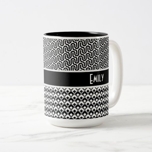 Personalisiertes Schwarz-Weiß-Retro-Muster Zweifarbige Tasse (VorderseiteRechts)