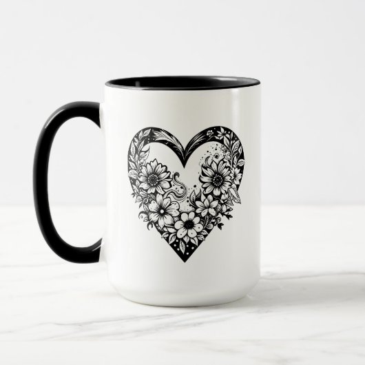 Personalisiertes Schwarz-Weiß-Stammesherz Tasse (Links)
