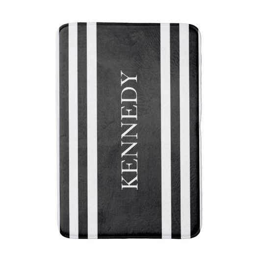 Personalisiertes Schwarz-weißes Seestreifen-Muster Badematte (Vorderseite Vertikal)