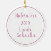 Personalisiertes Schwarzes Lamm Nutcracker Ballet  Keramik Ornament (Hinten)