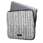 Personalisiertes schwarzes rustikales Tribal-Muste Laptopschutzhülle (Vorderseite Links)