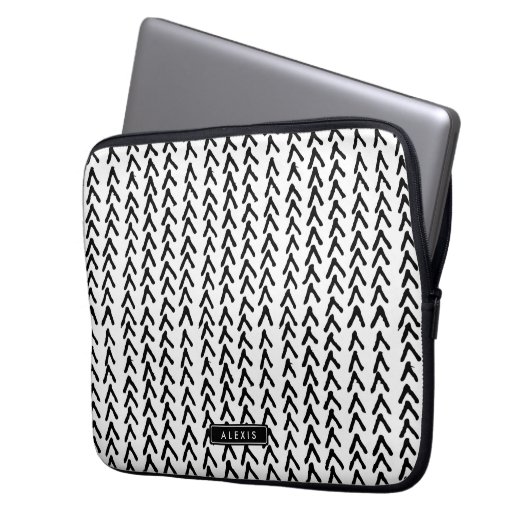 Personalisiertes schwarzes rustikales Tribal-Muste Laptopschutzhülle (Vorderseite Links)