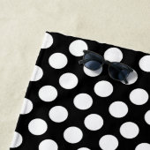Personalisiertes Schwarzweiss-Polka-Punkt-Badetuch Strandtuch (Beispiel)