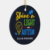 Personalisiertes Shine A Light on Autismus Matchin Keramik Ornament (Rechts)
