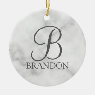 Personalisiertes Skriptmonogramm und Name aus weiß Keramik Ornament