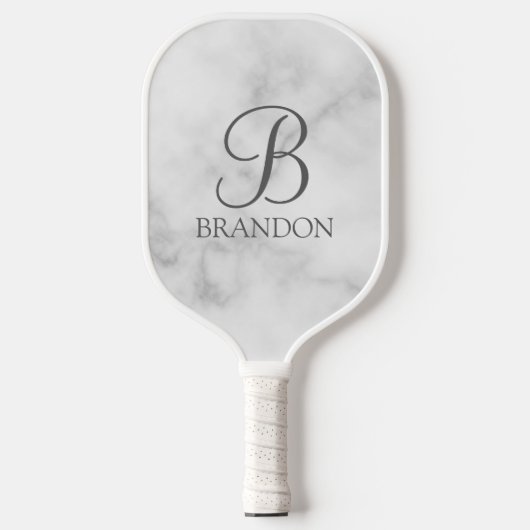Personalisiertes Skriptmonogramm und Name aus weiß Pickleball Schläger (Vorderseite)
