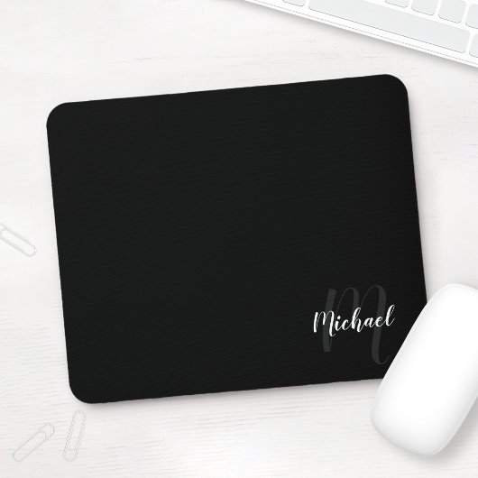 Personalisiertes Skriptmonogramm und Name Schwarz Mousepad