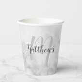 Personalisiertes Skriptmonogramm und Name Weißes M Pappbecher (Vorderseite)