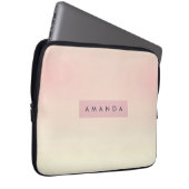 Personalisiertes Soft Pastel Rouge Gradient Laptopschutzhülle (Vorne Rechts)
