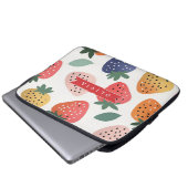 Personalisiertes Sommerfarbenfrohes Erdbeermuster Laptopschutzhülle (Vorne Knopf)