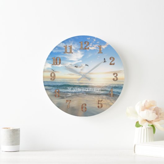 Personalisiertes Strandleben Große Wanduhr (Zuhause)