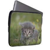 Personalisiertes Süßes Kätzchen Laptopschutzhülle (Vorne Rechts)