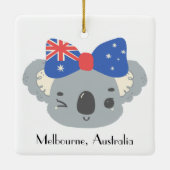Personalisiertes süßes Koala-Australien-Weihnachte Keramikornament (Rückseite)