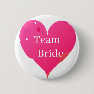 Personalisiertes Team Braut Großes Rosa Liebesherz Button