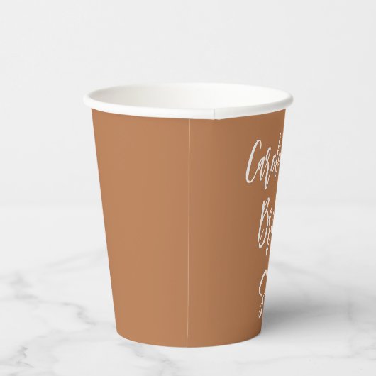 Personalisiertes Terracotta Script-Brautparty Pappbecher (Rechts)