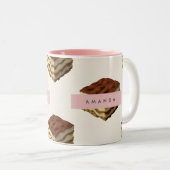 Personalisiertes Tiramisu Dessertmuster Zweifarbige Tasse (VorderseiteRechts)