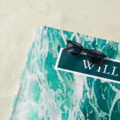 Personalisiertes türkisfarbenes Meer und Wellen Strandtuch (Beispiel)