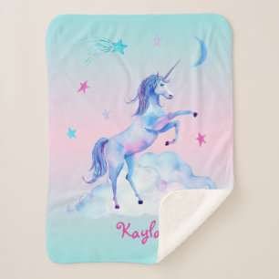 Personalisiertes Unicorn über Wolkenschnecke Sherpadecke